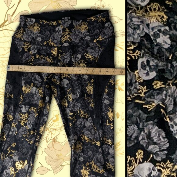 Torrid Active Skull & Rose Design Black Leggings with Pocket NWOT - Picture 3 of 9